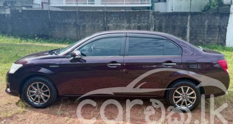 TOYOTA AXIO 2015