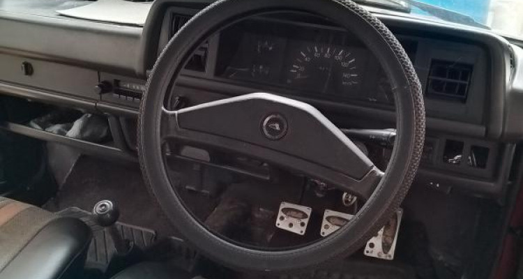 DAIHATSU CHARADE G100 1982