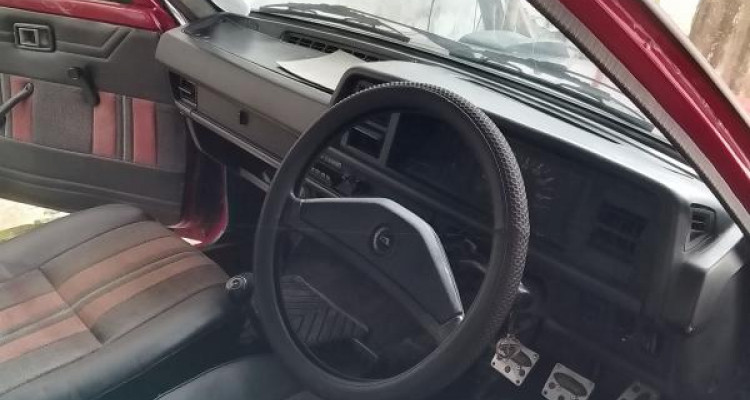 DAIHATSU CHARADE G100 1982