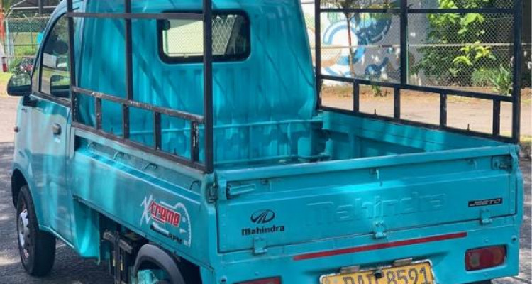 MAHINDRA JEETO 2016