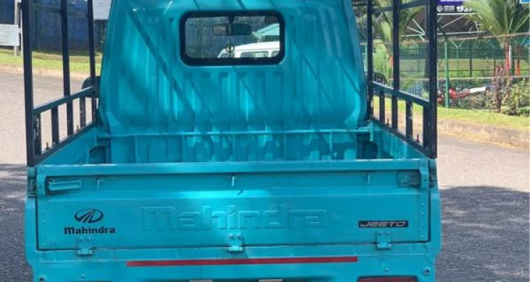 MAHINDRA JEETO 2016
