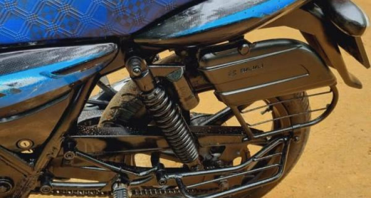 BAJAJ DISCOVER 135 2007