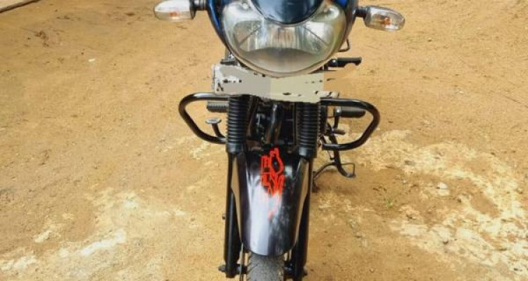 BAJAJ DISCOVER 135 2007