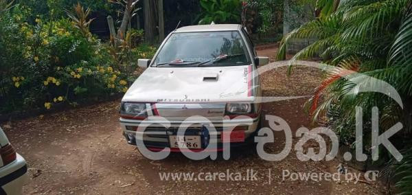 MITSUBISHI LANCER C12 1984