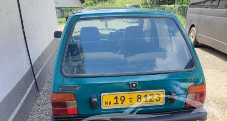 SUZUKI MARUTI 800 1996