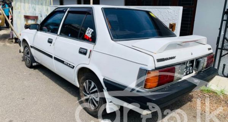 NISSAN SUNNY 1986