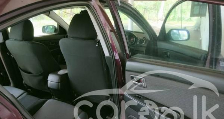 MAZDA 3 2008