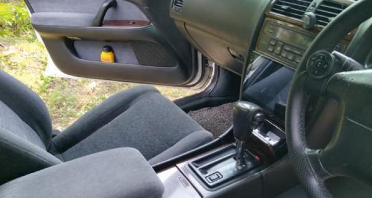 NISSAN CEDRIC 1996