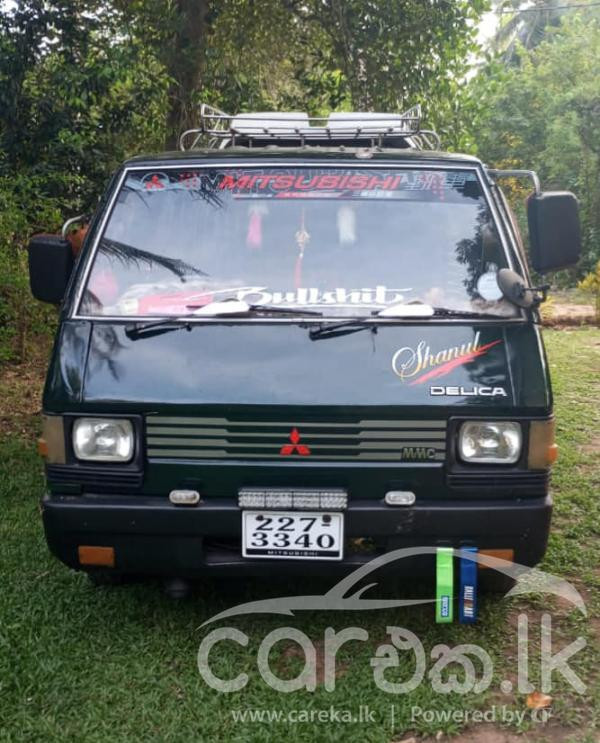 MITSUBISHI DELICA 1980