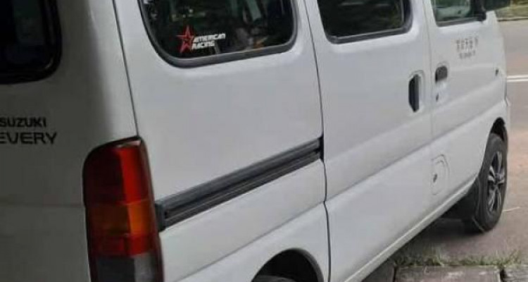 SUZUKI EVERY 2002
