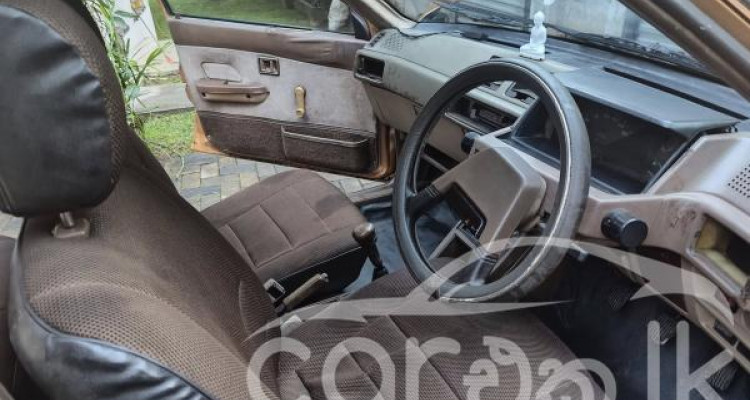 MITSUBISHI LANCER C12 1985
