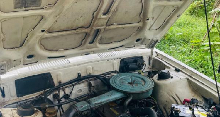 MITSUBISHI LANCER BOX 1981