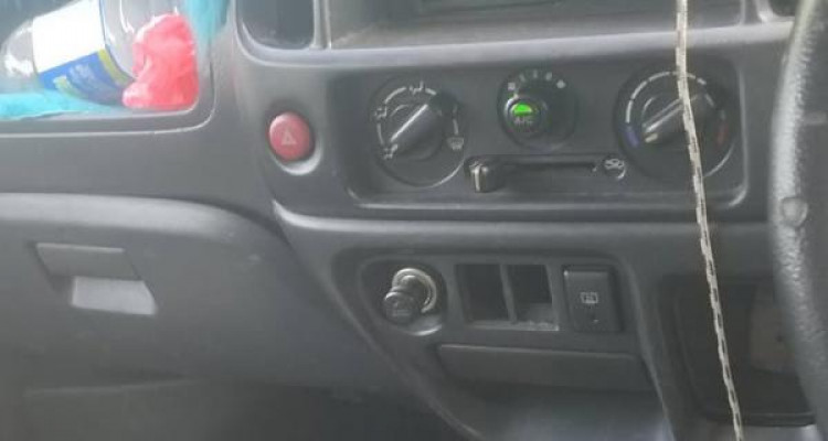 SUZUKI EVERY 2002