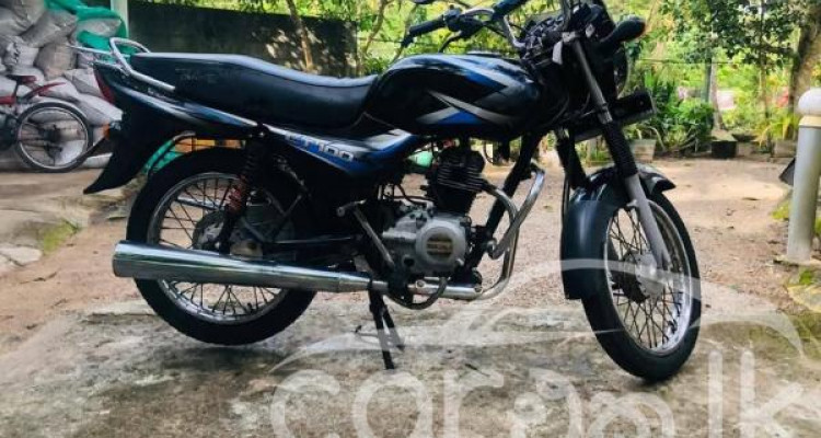 BAJAJ CT100 2015