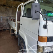 ISUZU JUSTON FORWARD 1994