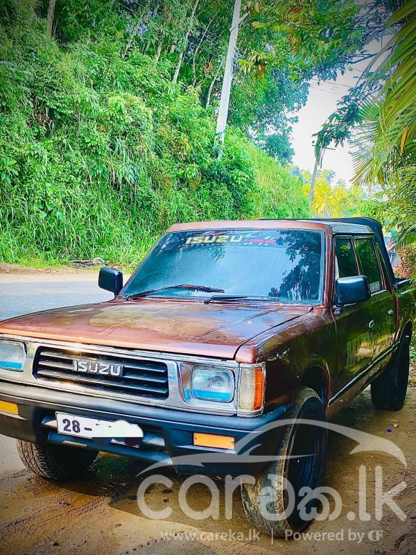 ISUZU DOUBLE CAB 1983