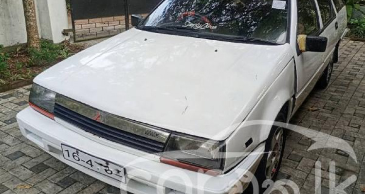 MITSUBISHI LANCER C12 1989