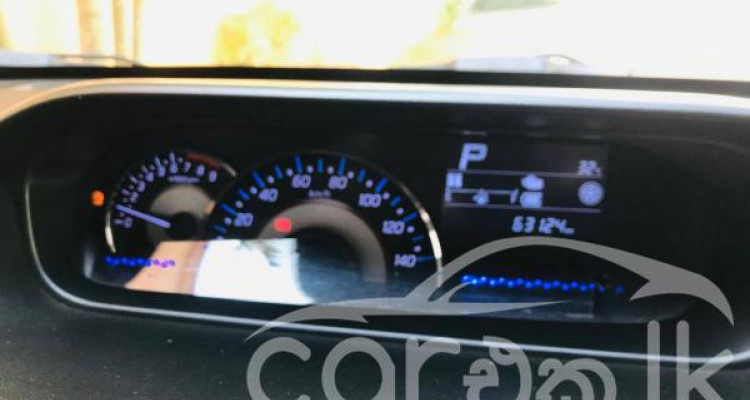 SUZUKI WAGON R STINGRAY 2018