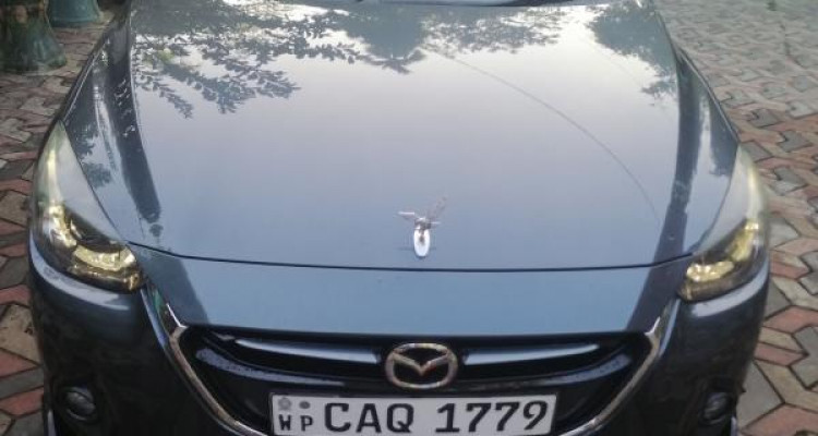 MAZDA 2 2016