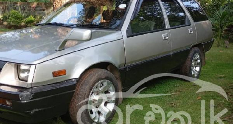 MITSUBISHI LANCER 1989