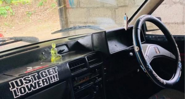 MITSUBISHI LANCER BOX 1981