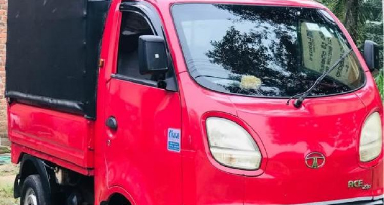TATA ACE 2013