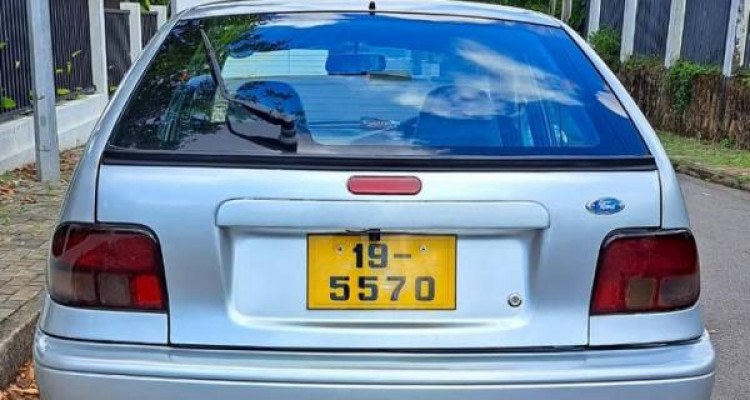 FORD FESTIVA 1995
