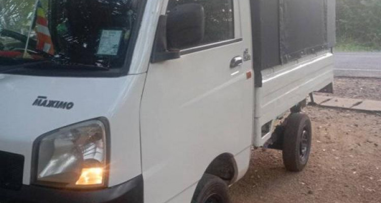 MAHINDRA MAXXIMO 2013