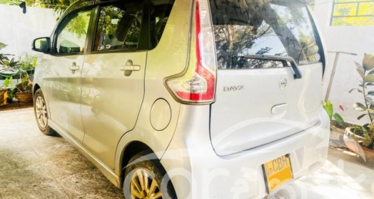 NISSAN DAYZ 2018