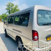 HYUNDAI H100 2002