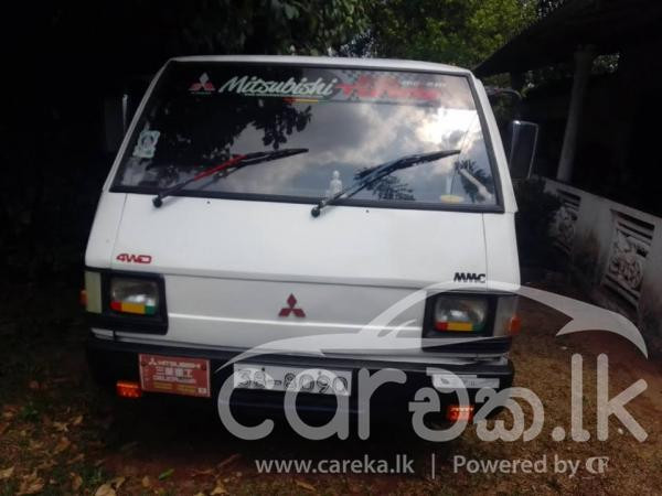 MITSUBISHI DELICA L300 1984