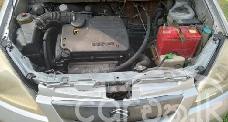 SUZUKI LIANA 2005