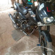 BAJAJ PULSAR 180 2007