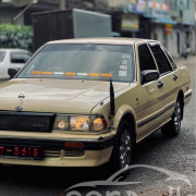 NISSAN CEDRIC 1989