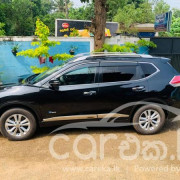 NISSAN X TRAIL 2016