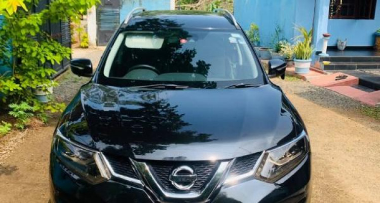 NISSAN X TRAIL 2016