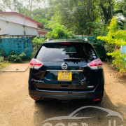 NISSAN X TRAIL 2016