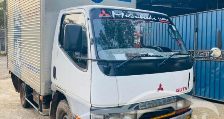 MITSUBISHI CANTER 1995