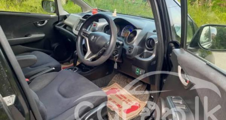 HONDA FIT GP1 2012