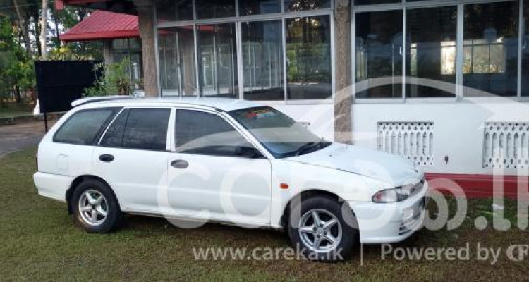 MITSUBISHI LIBERO 1997