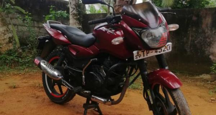BAJAJ PULSAR 180 2007