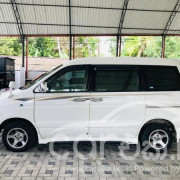 TOYOTA NOAH KR42 2005