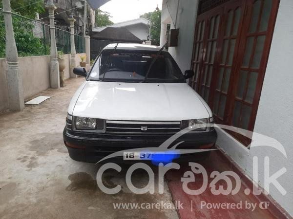 TOYOTA COROLLA DX WAGON 1996