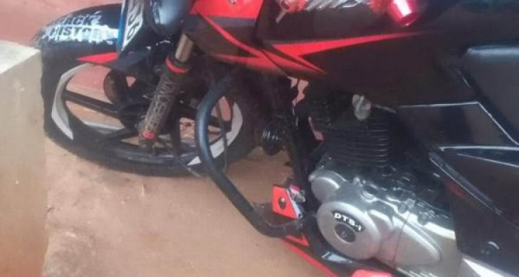 BAJAJ PULSAR 150 2007