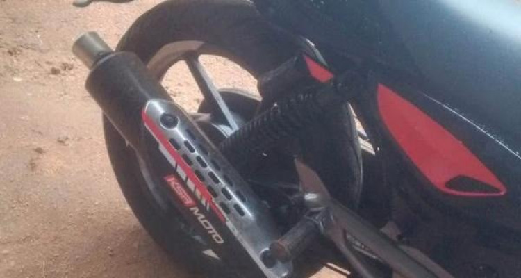 BAJAJ PULSAR 150 2007