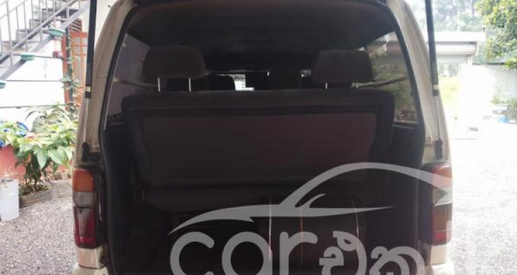 TOYOTA HIACE 1998