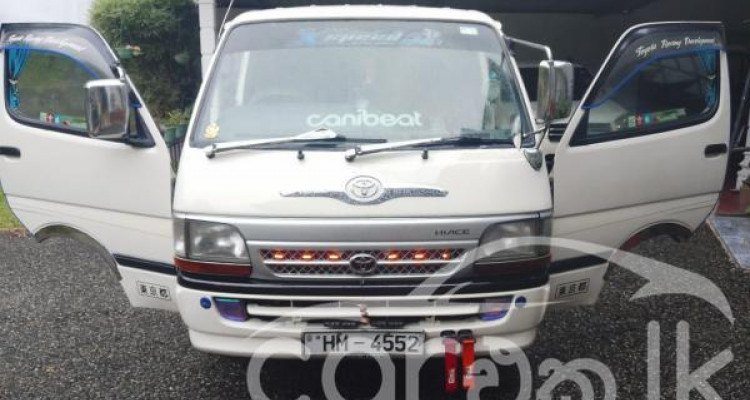 TOYOTA HIACE 1998