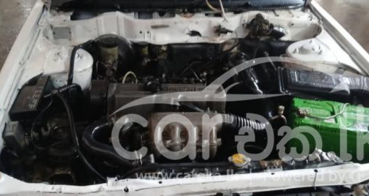 NISSAN BLUEBIRD 1988