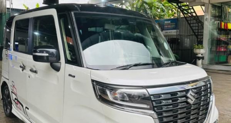 SUZUKI SPACIA 2018