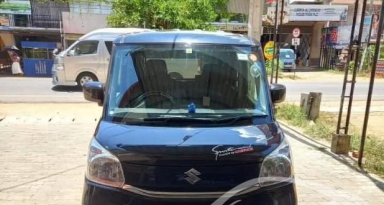 SUZUKI SPACIA 2016